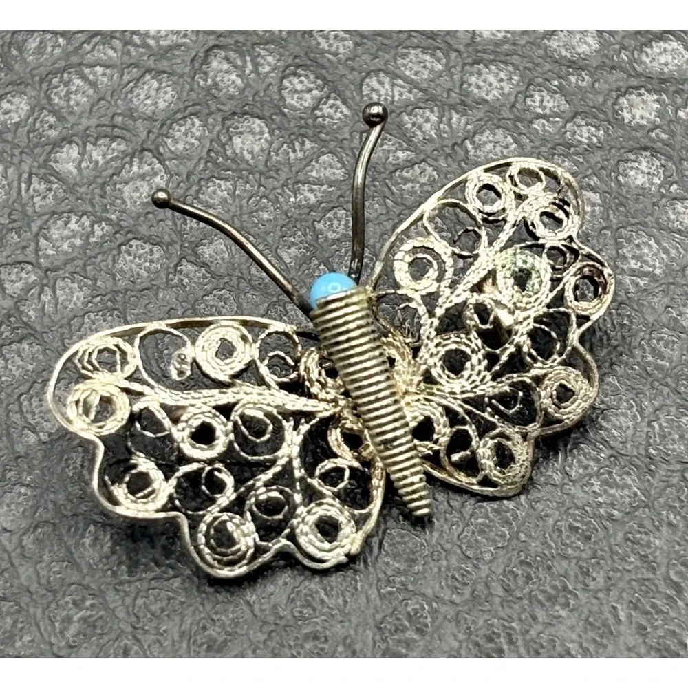 Vintage Sterling Silver Spun Filigree Butterfly Brooch Blue Stone Pin